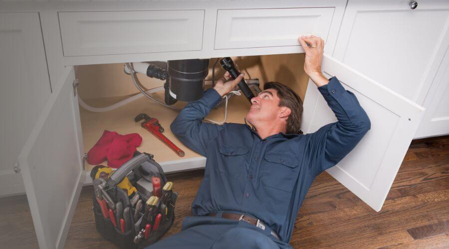 Local water heater installation in Edinburgh, IN